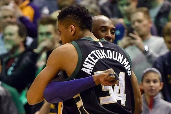 赫罗纳2-1逆转皇家社会，齐甘科夫包办2球（赫罗纳2-1翻盘皇家社会，齐甘科夫独中两元）