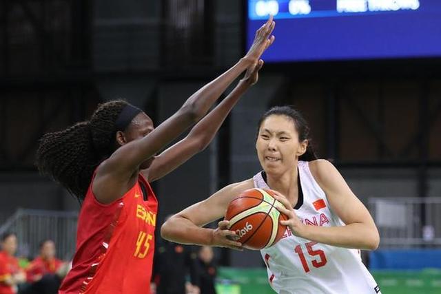 此前连续缺席4场！雄鹿官方：字母哥今日对阵尼克斯迎来复出（缺席四场后回归！雄鹿官宣：字母哥今日对阵尼克斯复出）