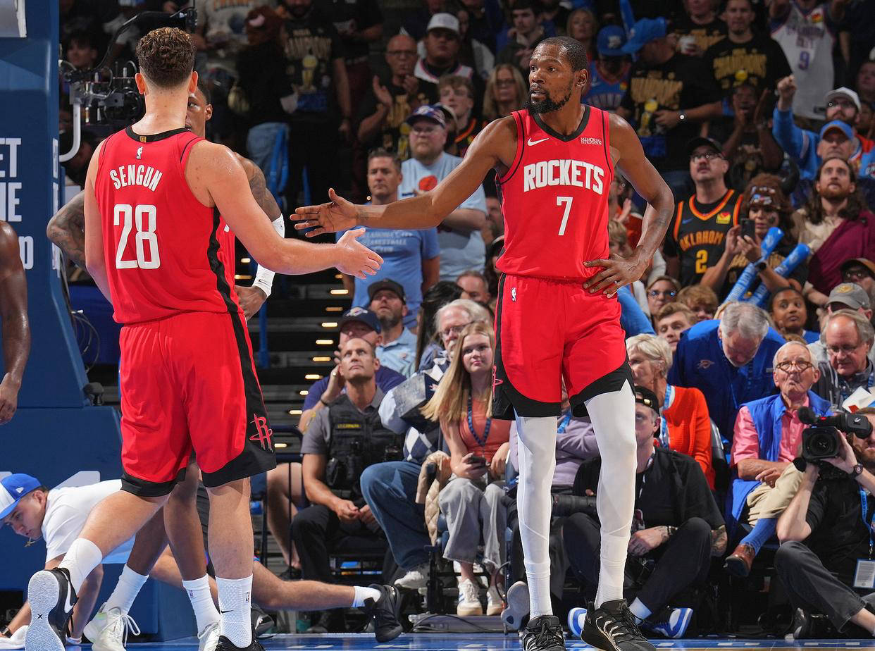 意甲争冠进入胶着阶段（意甲冠军之争进入白热化）