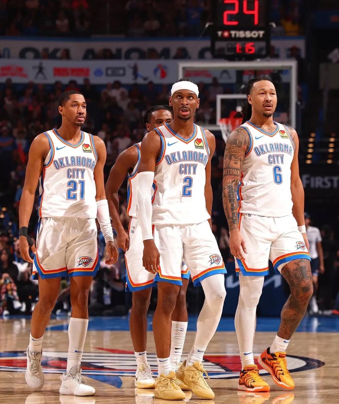 罗马诺：霍伊伦和国米早已没联系；国米要买德温特就得先卖人（罗马诺：霍伊伦与国米已久无联系；若要签下德温特，国米必须先卖人）