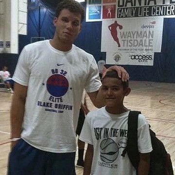 伯纳乌的嘘声？贝林厄姆：我理解，球迷花了很多钱来看比赛（贝林厄姆谈伯纳乌嘘声：理解球迷，他们花了很多钱来看球）